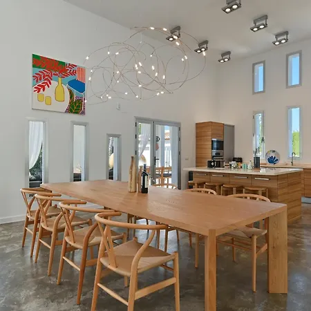 Casa De La Luz Villa